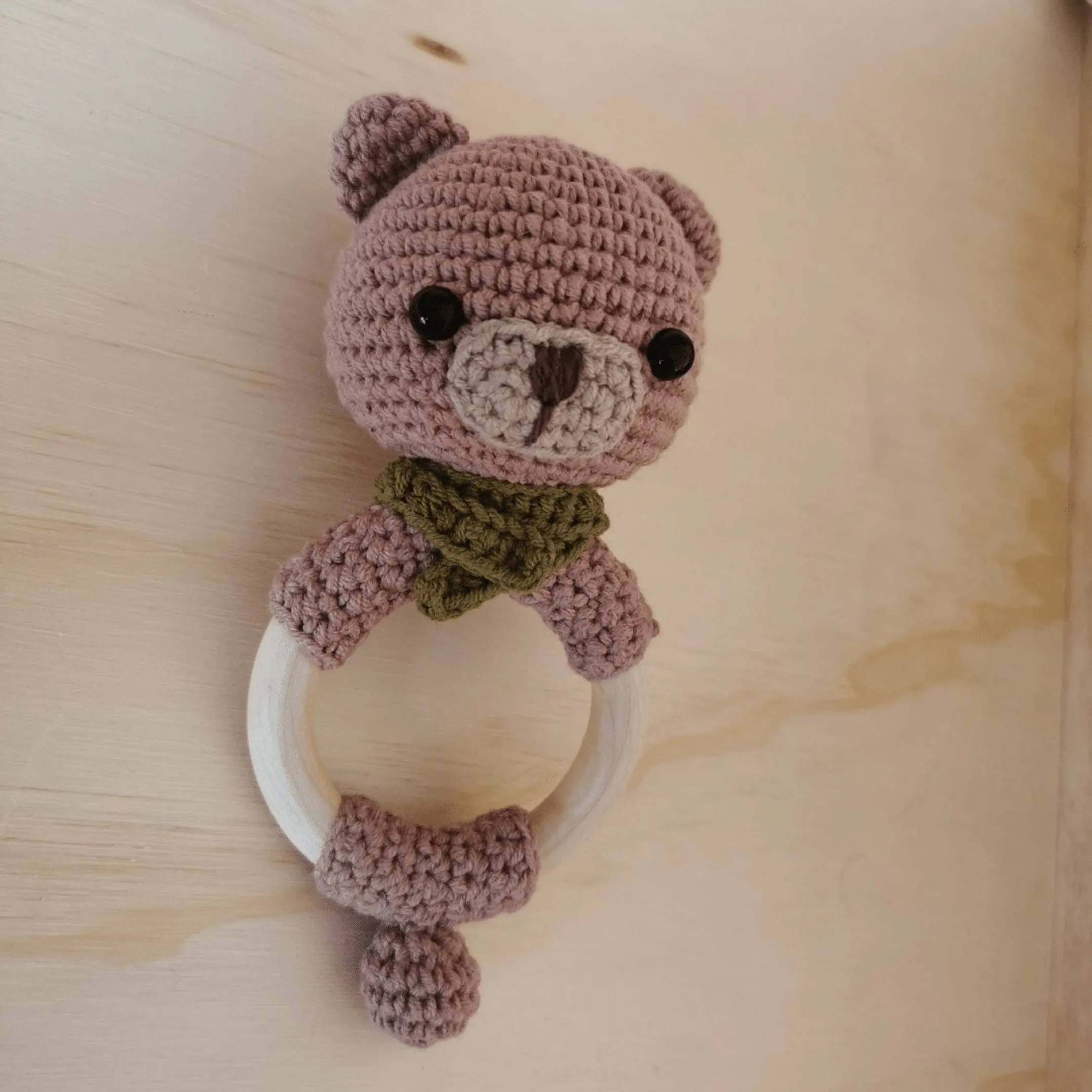 Baby Woods Croched Rattle Bear Ring