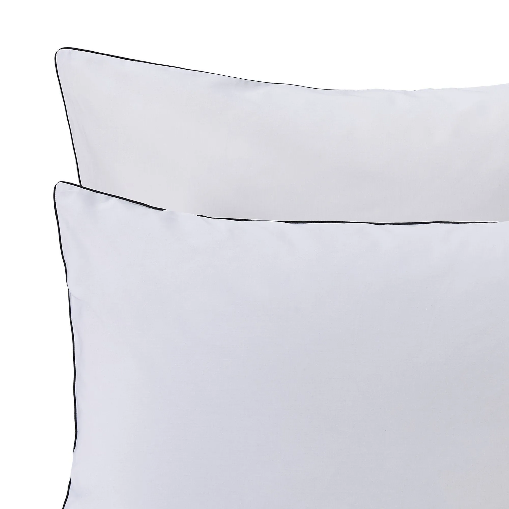 Vitero Pillowcase [White/Black]